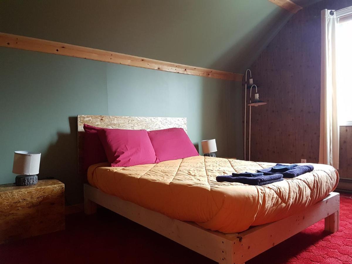 Chill Shack - Auberge Jeunesse Sainte Anne des Monts Ngoại thất bức ảnh